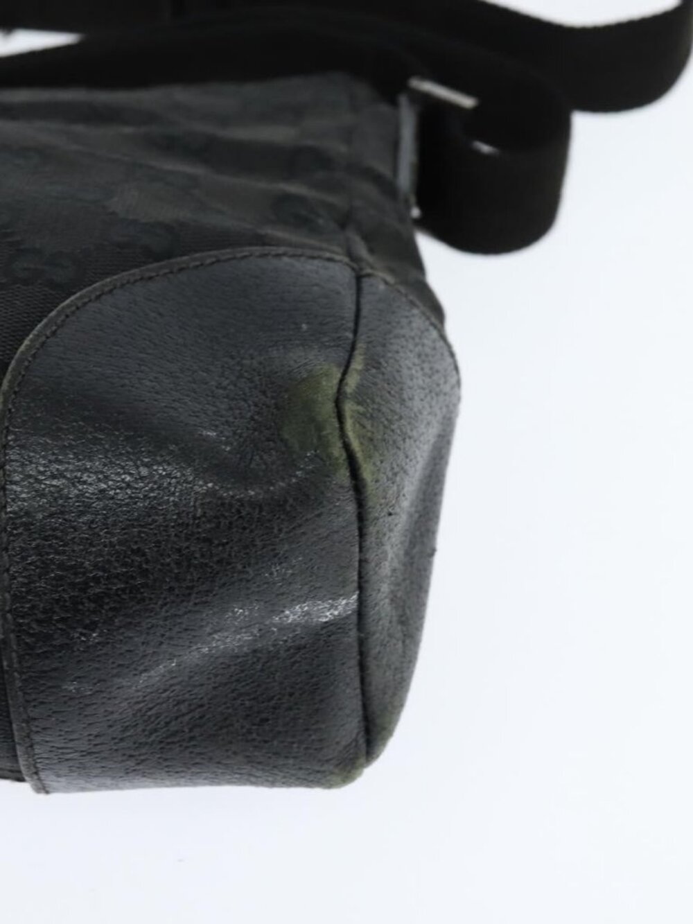 Authentic GUCCI GG Canvas Shoulder Bag Black Silver 114273 - Picture 3 of 16